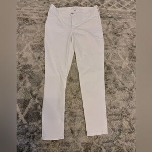 AE white next level stretch jeggings! Never worn!